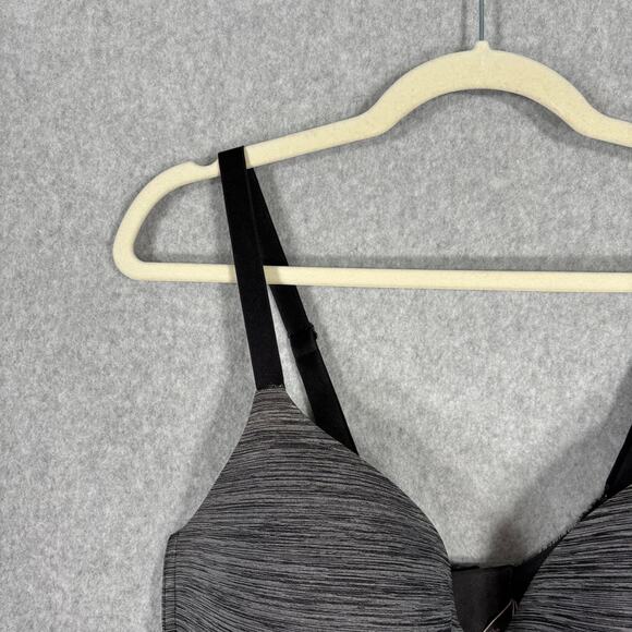 Victorias‎ Secret Bra 38DDD Gray Uplift Semi Demi Convertible Underwire Padded - Picture 3 of 11